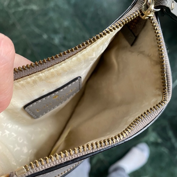 Kate Spade wallet - Picture 8 of 8